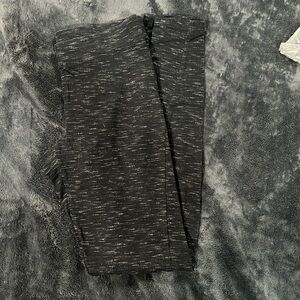 [Express] Essential Leggings